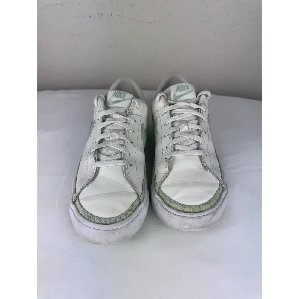 Nike Court Legacy Sneakers in Honeydew Color Juniors size 6.5